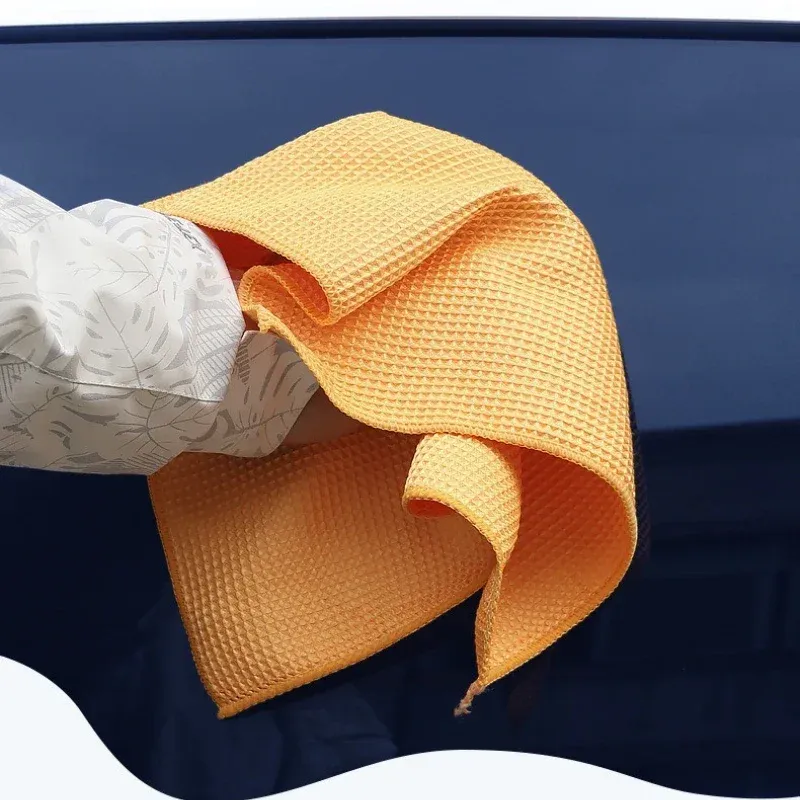 Serviette en microfibre en situation d'utilisation