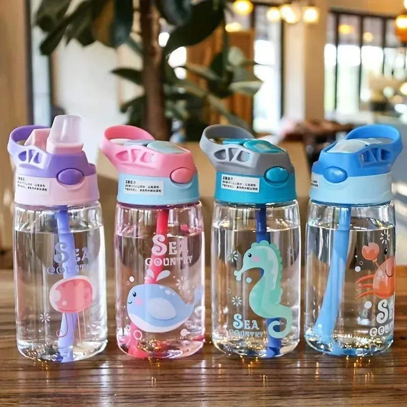 Gourde enfant 480 ml portable à motif dessin animé avec paille, bouteille d'eau étanche pour le sport et le plein air - Image 1