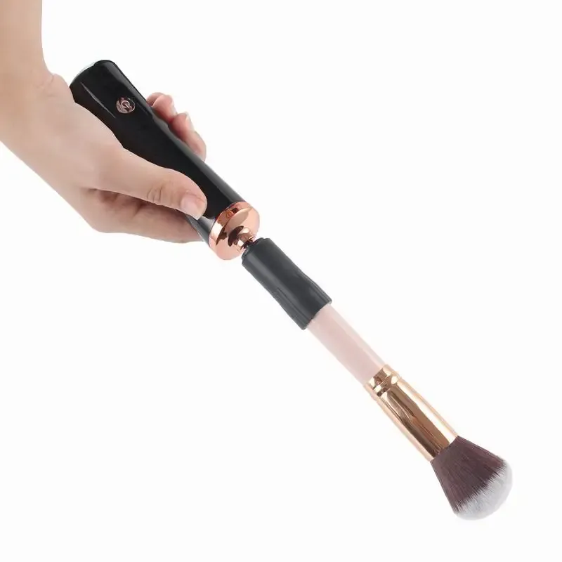 Accessoires et pinceaux de maquillage