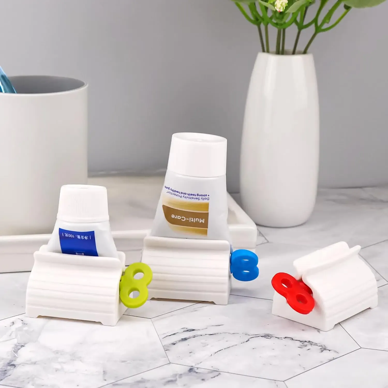 Tube à dentifrice manuel portable avec support de presse-tube pour crème à mains et nettoyant visage 4