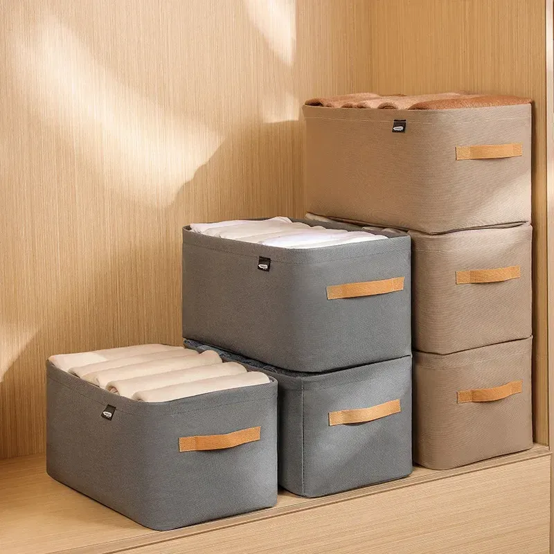 Organisateur de vêtements en intérieur