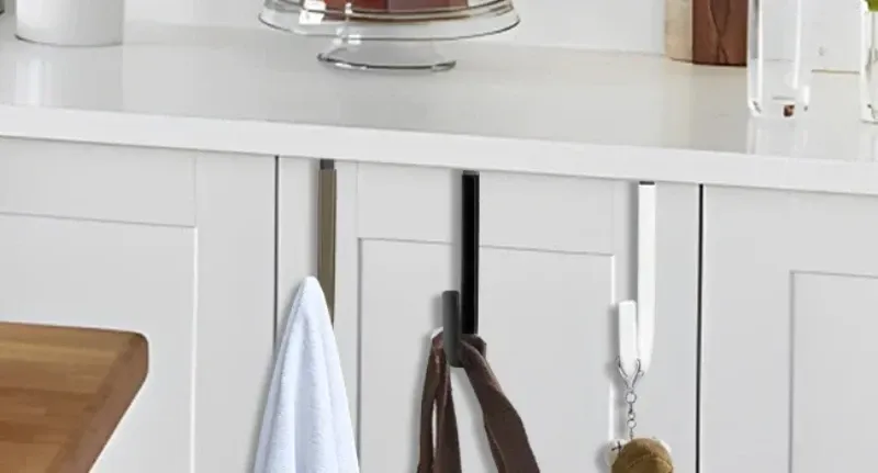 Détail du crochet de porte