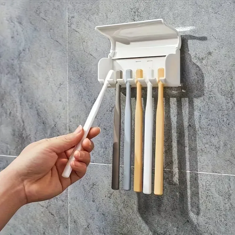 Support à brosses à dents mural avec couvercle, pouvant contenir 6 brosses, fixation auto-adhésive facile à installer pour salle de bain et douche. 6
