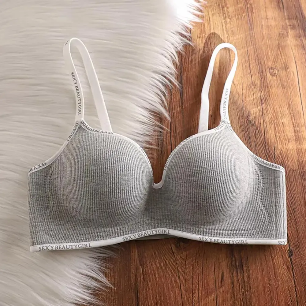 Bralette push-up invisible sans couture à coussinets 3D pour petite poitrine 3