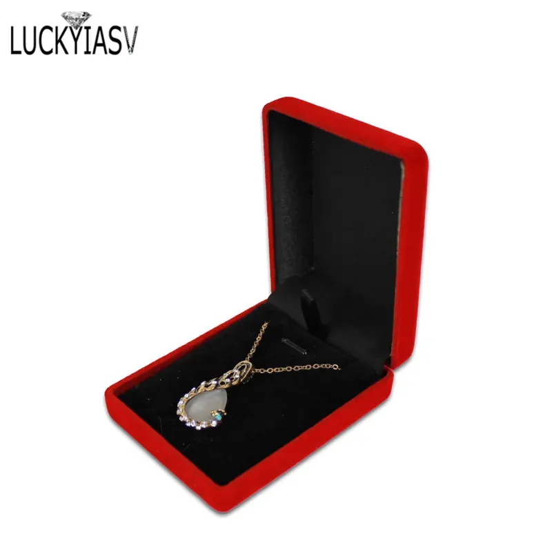 Coffret de rangement en velours pour colliers et boucles d'oreilles longues, disponible en noir, bleu et rouge 11