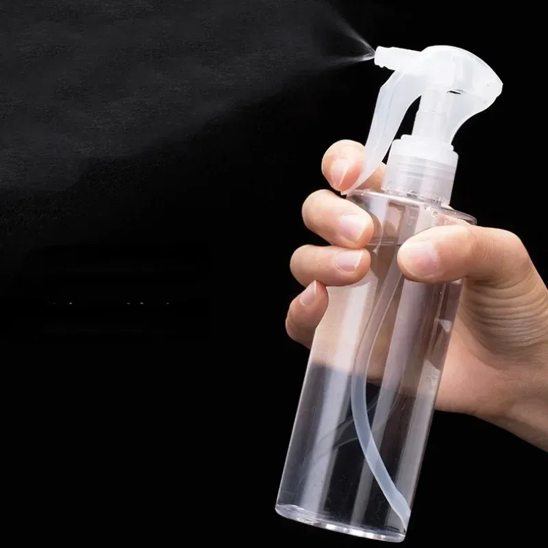 Flacon pulvérisateur vide en plastique (100 ml, 200 ml, 250 ml, 300 ml, 500 ml) avec pompe manuelle, idéal pour la désinfection à l'alcool et les déplacements 2