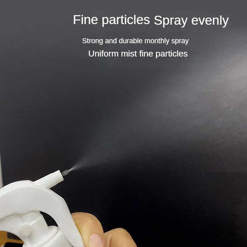 Détail de la tête de pulvérisation ergonomique
