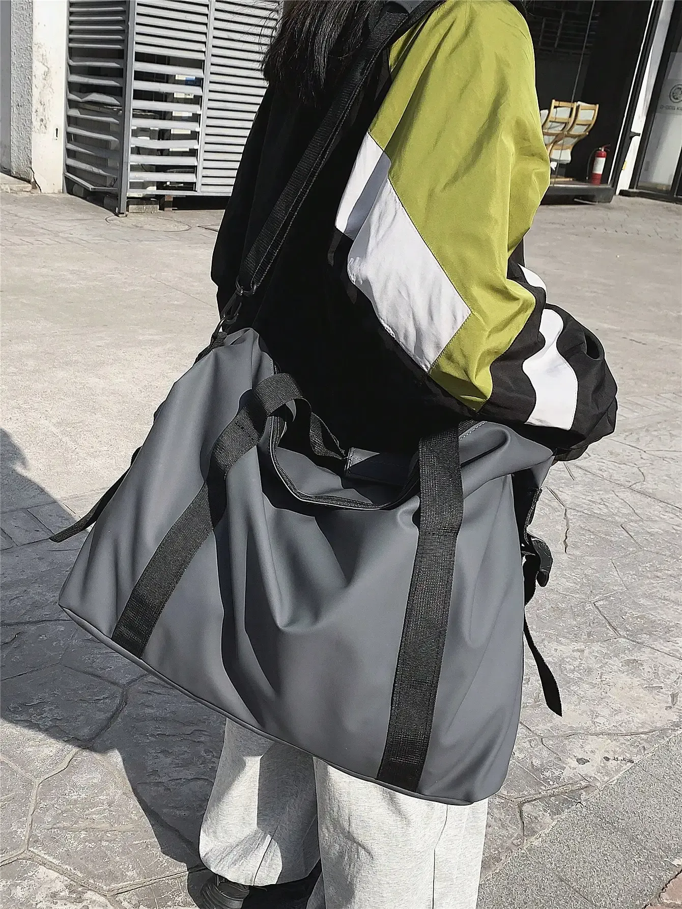 Sac de voyage et de sport grande capacité, léger, à main ou à bandoulière 3