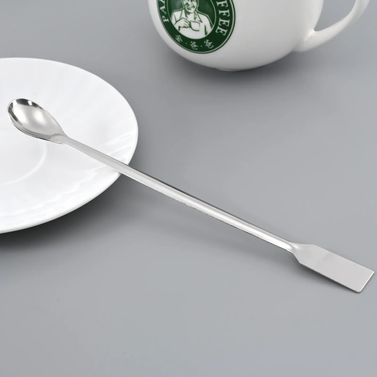 Spatule-cuillère de laboratoire, prélèvement d'échantillon