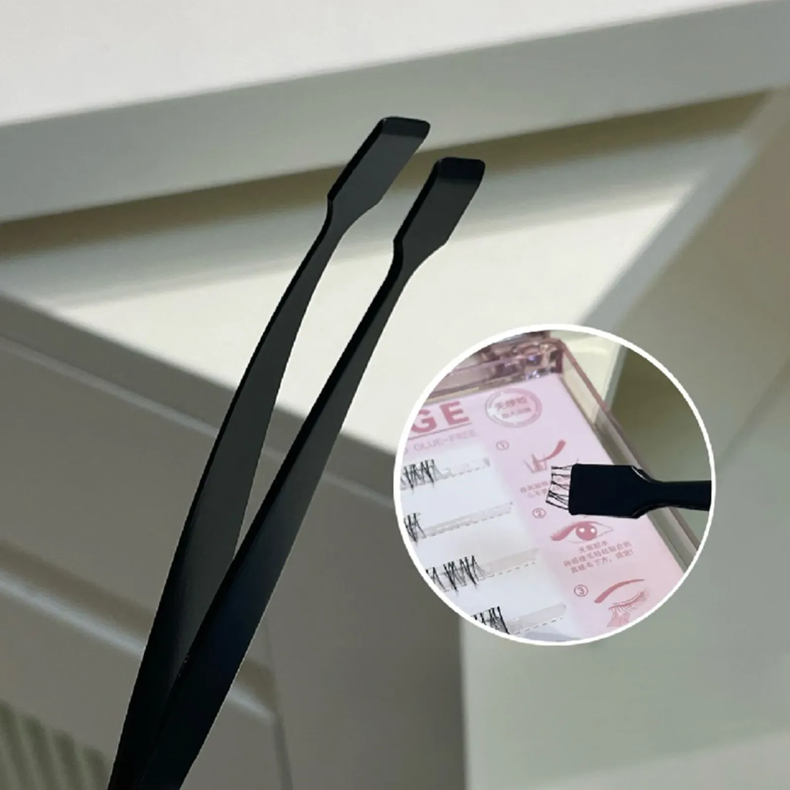 Pince à faux-cils inférieurs en acier inoxydable, finition