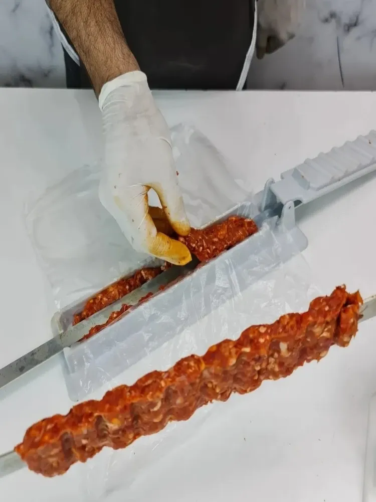 Machine à kebab en utilisation extérieure