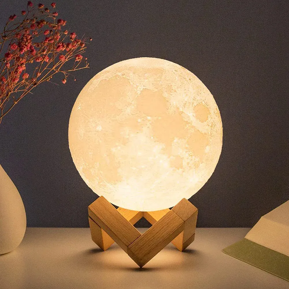 Veilleuse lune, mise en scène