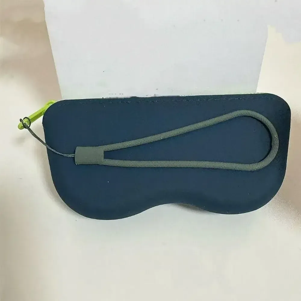 Étui à lunettes en silicone, ouverture et rangement