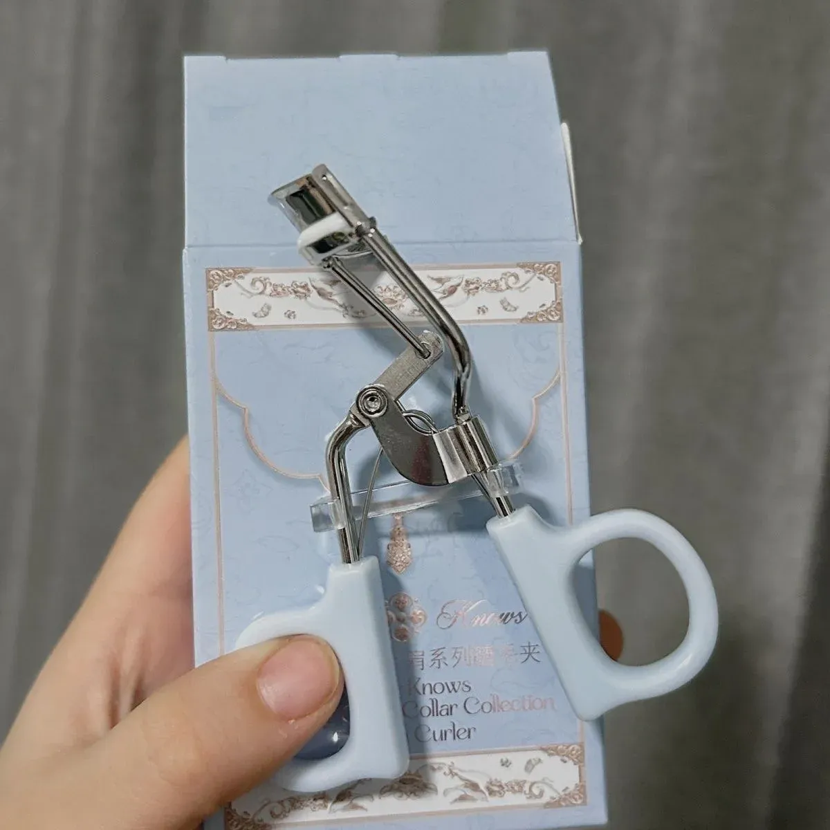 Recourbe-cils papillon nuage, lifestyle