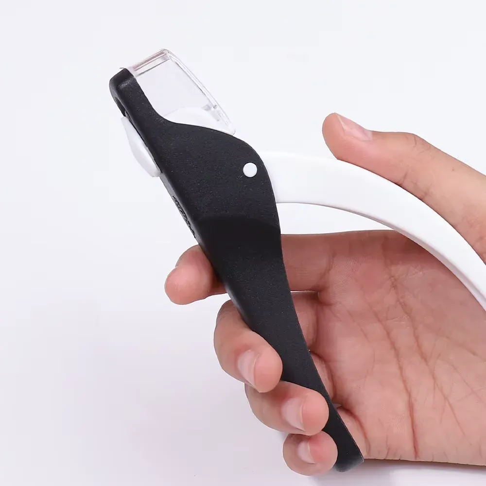Prise en main ergonomique de l'outil de manucure