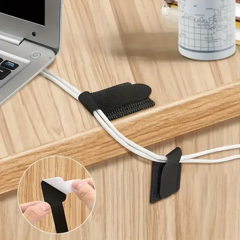 Organisation d'un espace de travail avec attaches de câble