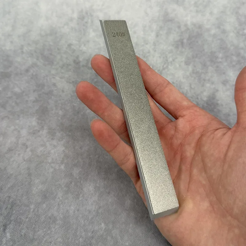 Affûteur de couteaux sous un autre angle