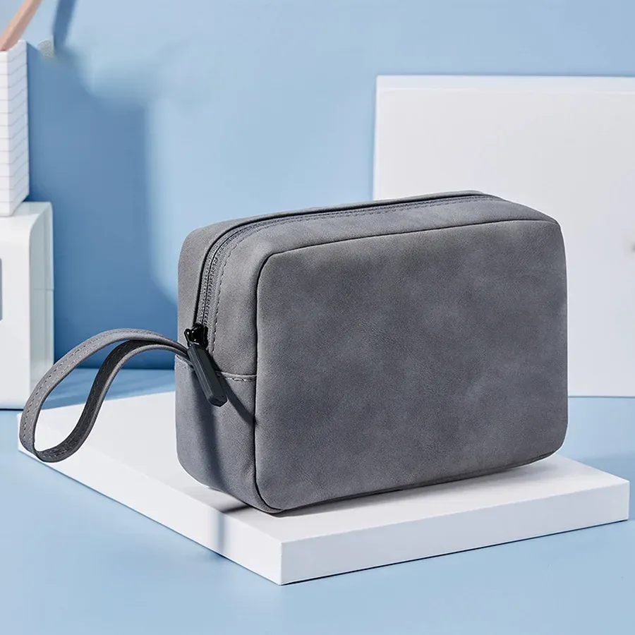 Sac de rangement portable étanche et résistant à la graisse pour iPhone 15 Pro Max, écouteurs, batterie externe et câble de chargeur 1