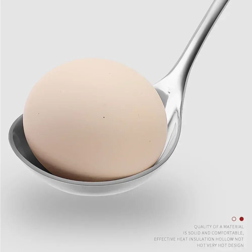 Cuillère à soupe pour remuer et servir
