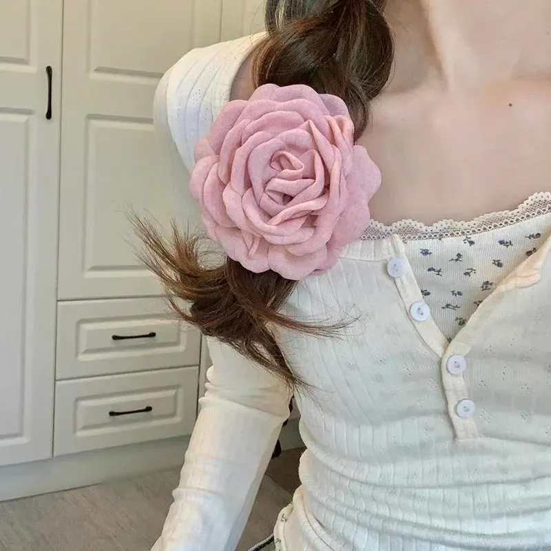 Pinces à cheveux fleur rose, présentation produit
