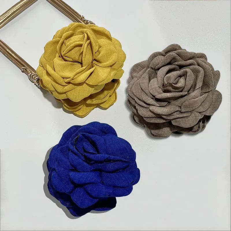 Pinces à cheveux fleur rose, finition soignée