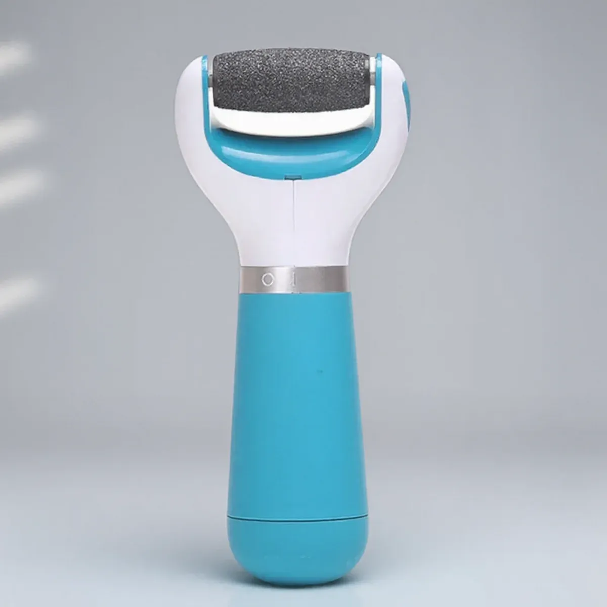Pédicure électrique rechargeable : élimine les callosités et la peau morte pour des pieds doux et lisses 8