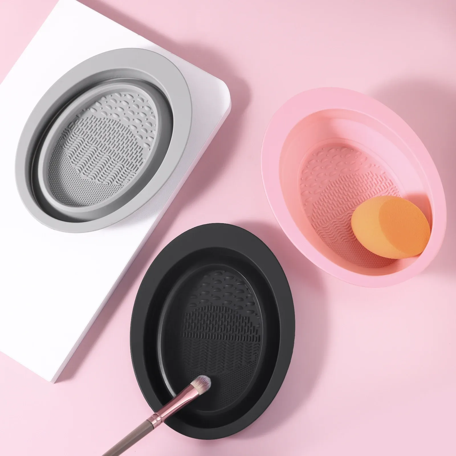 Outil de nettoyage de pinceaux de maquillage en silicone, portable et pliable, avec bol de nettoyage 2