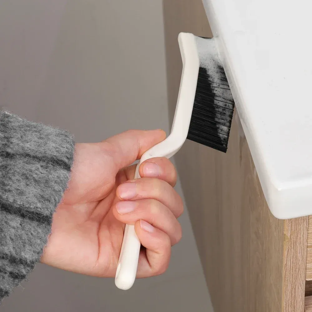 Brosse en situation de nettoyage