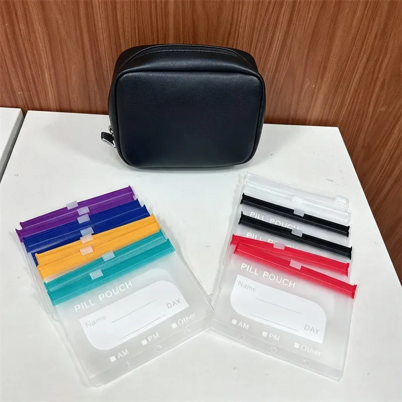 Pochette étanche A8 pour pilules, organiseur hebdomadaire 7/14 compartiments zippés, style sac à main 7