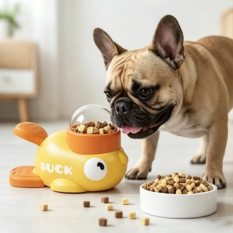 Jouet interactif 2-en-1 pour chien : distributeur de friandises et mangeoire à alimentation lente, design canard 6