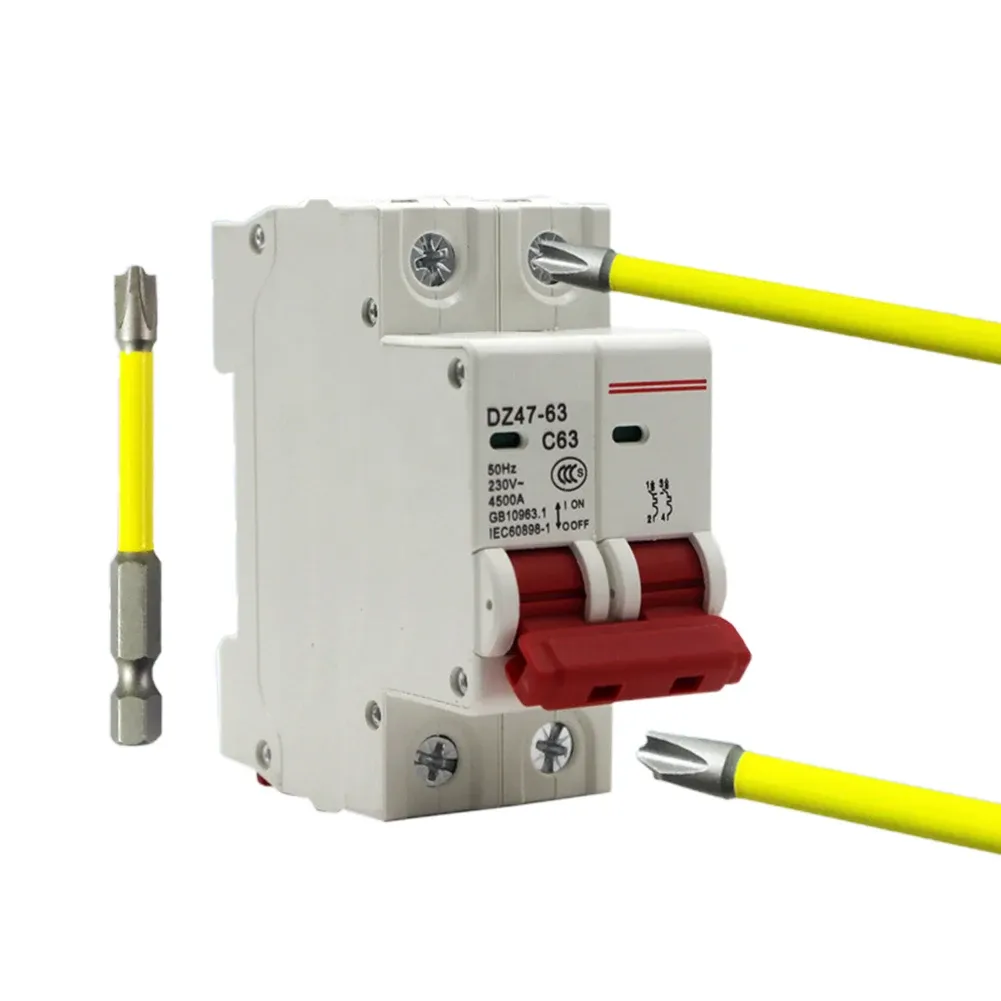 Embout de tournevis cruciforme spécial en situation d'utilisation
