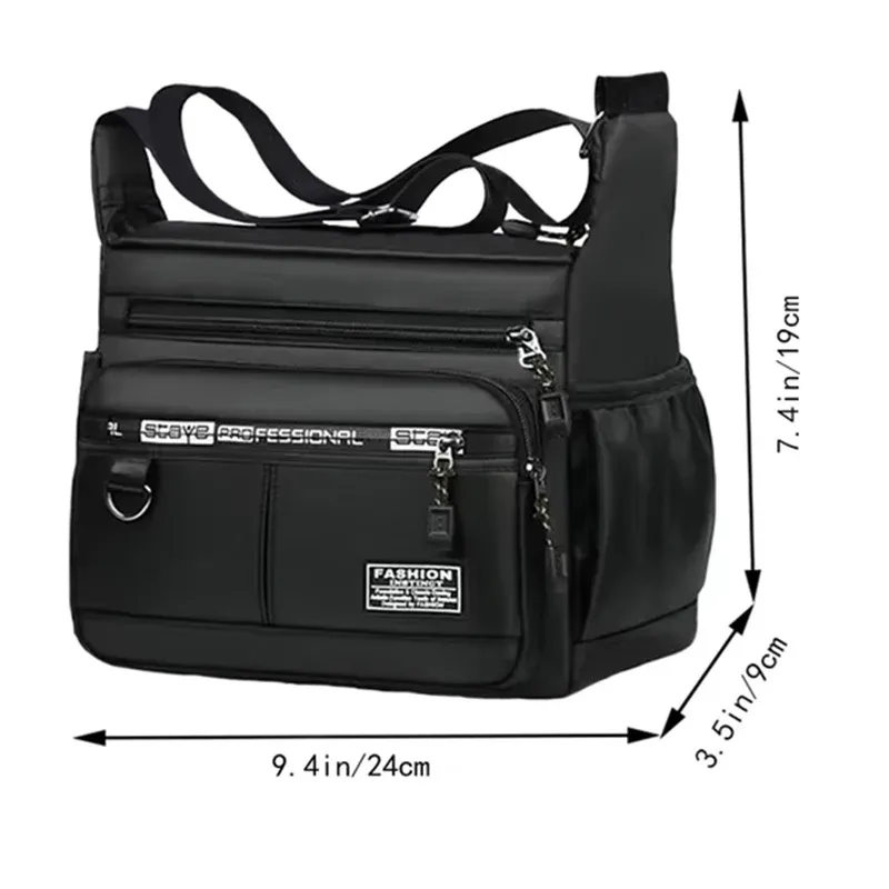 Détail du sac bandoulière homme