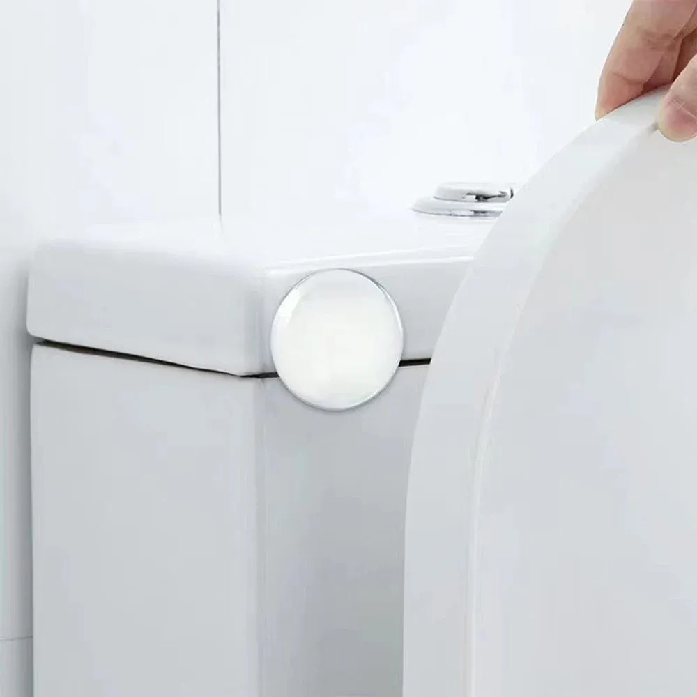Butoir de porte sur un meuble