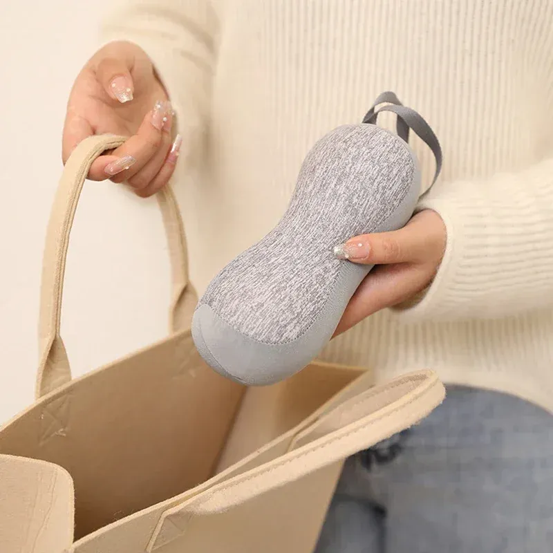 Coussin cervical en U, détail de la forme
