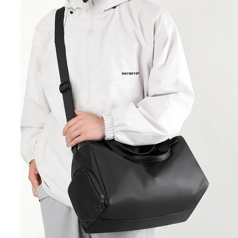 Sac de voyage imperméable grande capacité avec compartiment sec et humide 2