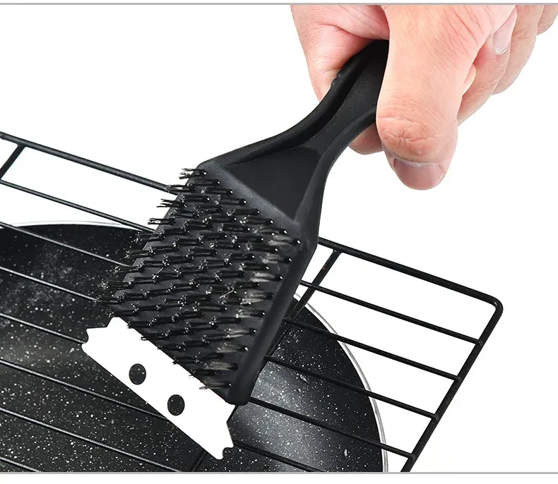 Brosse de nettoyage pour barbecue à poils en acier inoxydable 3
