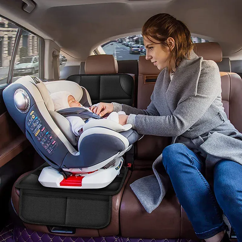 Coussin de protection pour siège auto enfant