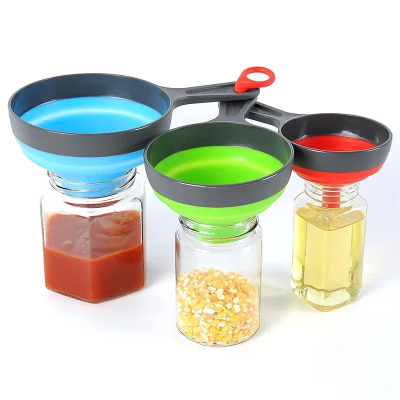 Entonnoirs pliables en silicone en situation