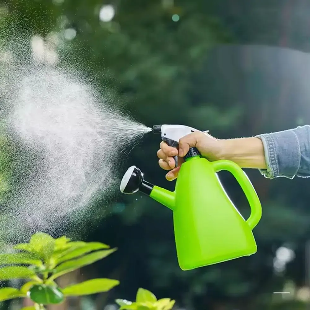 Pulvérisateur à main pour plantes, brumisation