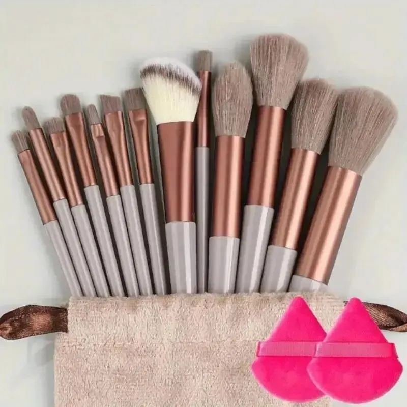 Ensemble de pinceaux de maquillage ultra-doux : fond de teint, poudre, correcteur et Kabuki 26