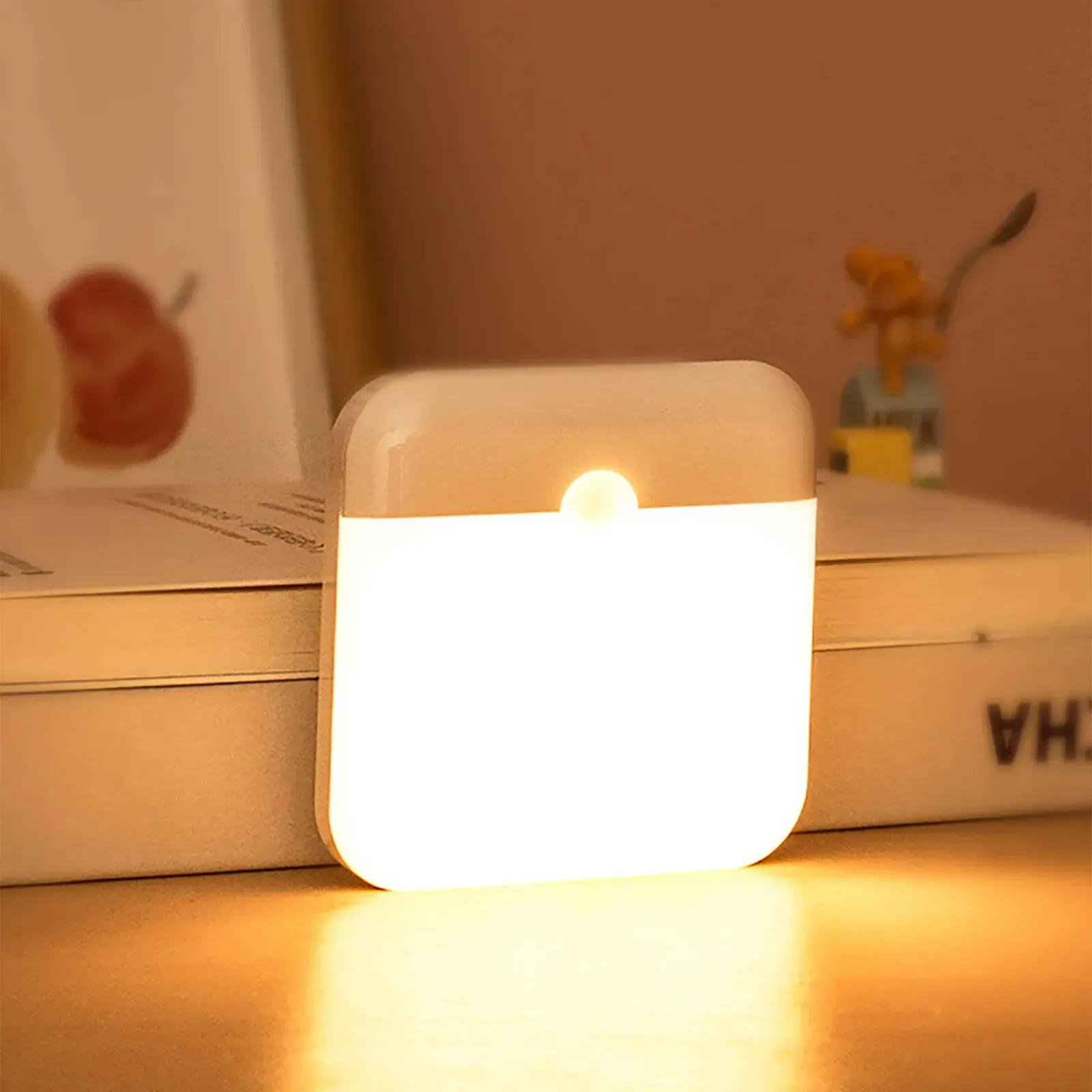 Veilleuse LED sans fil rechargeable à capteur de mouvement, applique murale pour escaliers, placard, cuisine, toilettes et camping 1