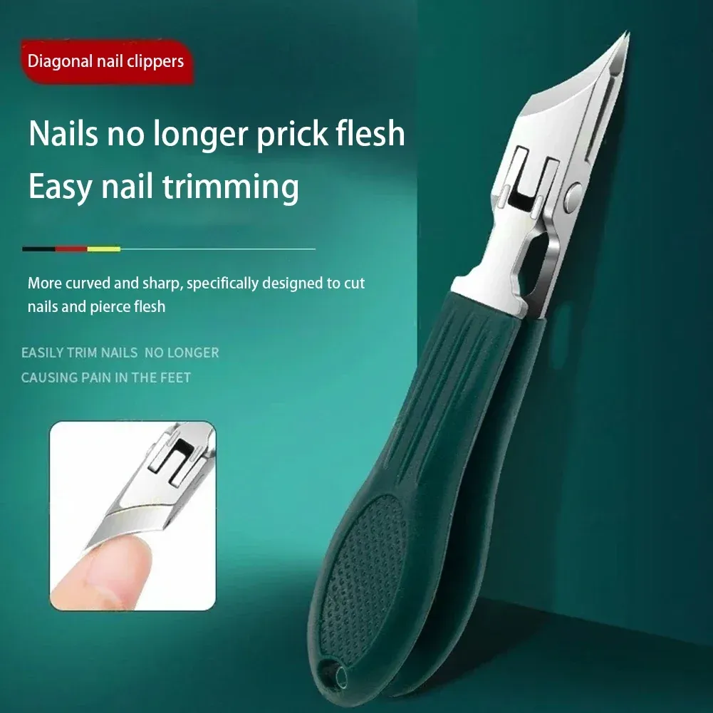 Coupe-ongles en situation d'utilisation