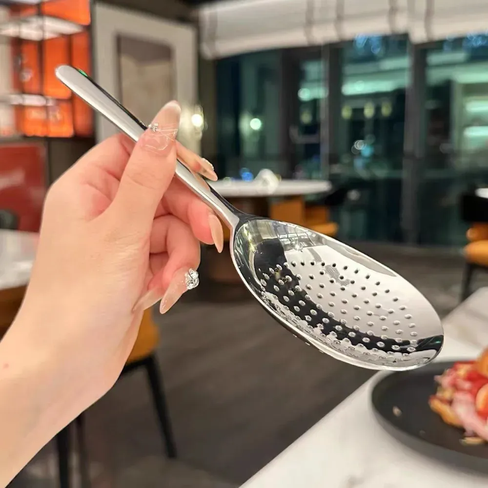 Cuillère de service en acier inoxydable
