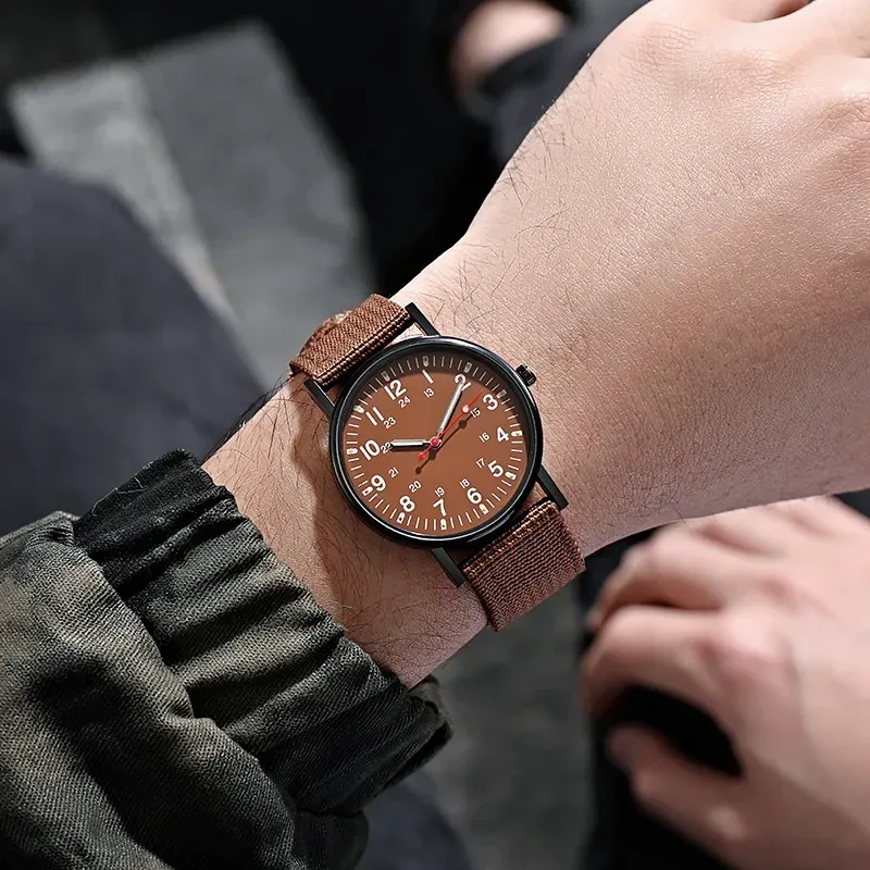Montre homme, finitions du boîtier