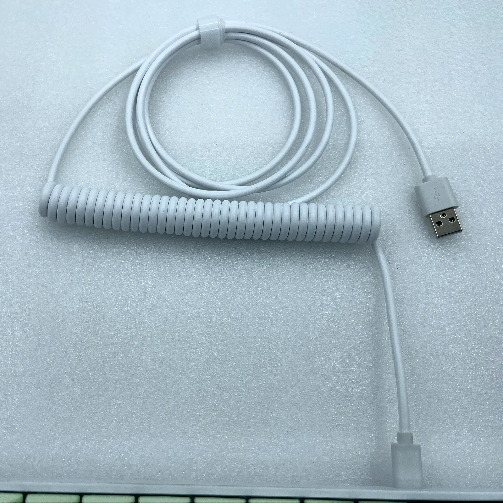 Câble spiralé USB-C pour clavier mécanique, connecteur aviation, longueur max. 3 m 3