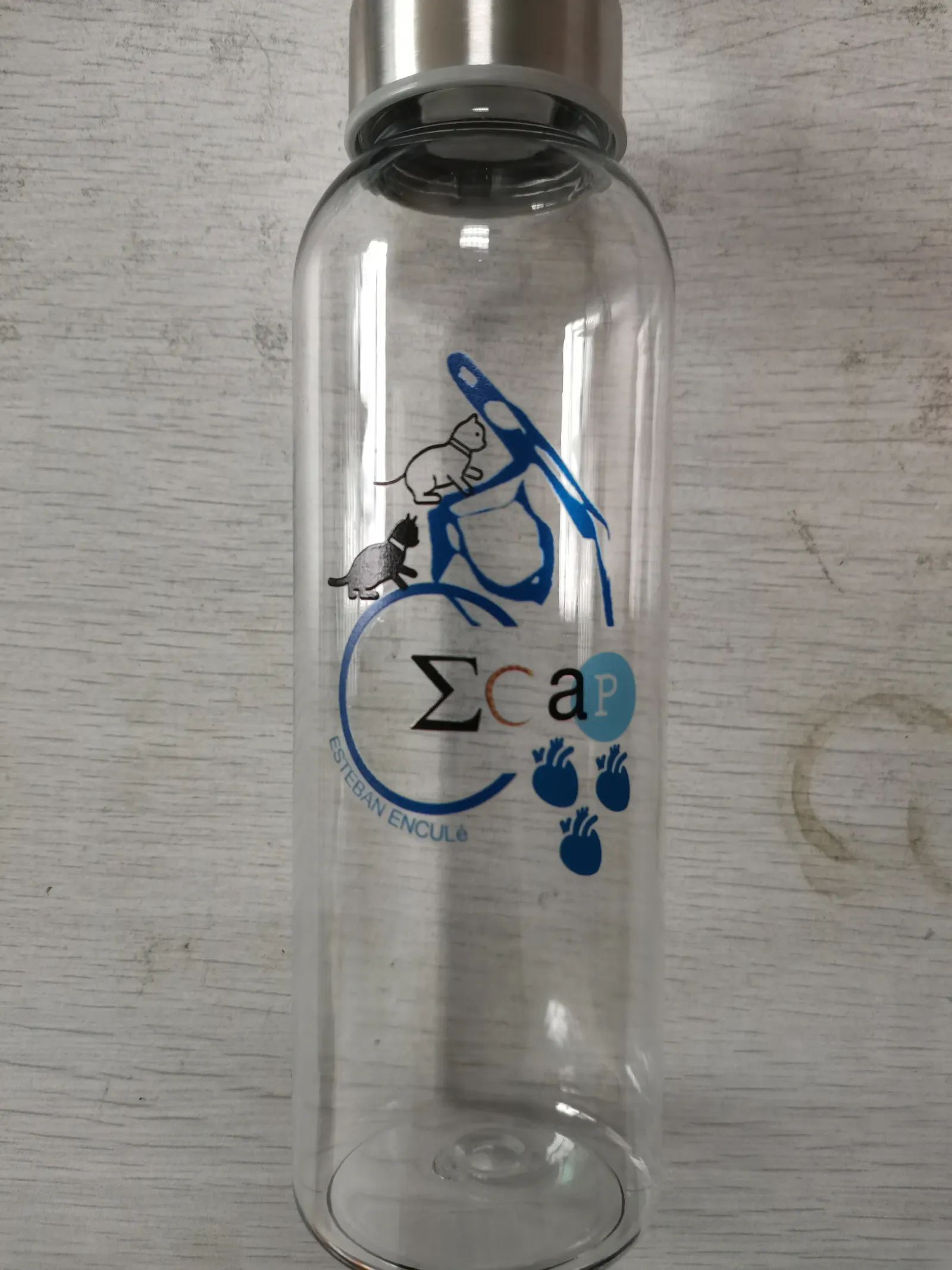 Bouteille d'eau de sport, personnalisation possible
