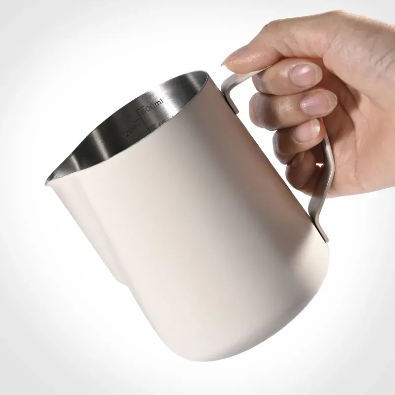Pichet à mousse de lait 350/500 ml en acier inoxydable pour café, pichet à lait pour barista, mousseur à expresso et à vapeur, tasse à latte 3