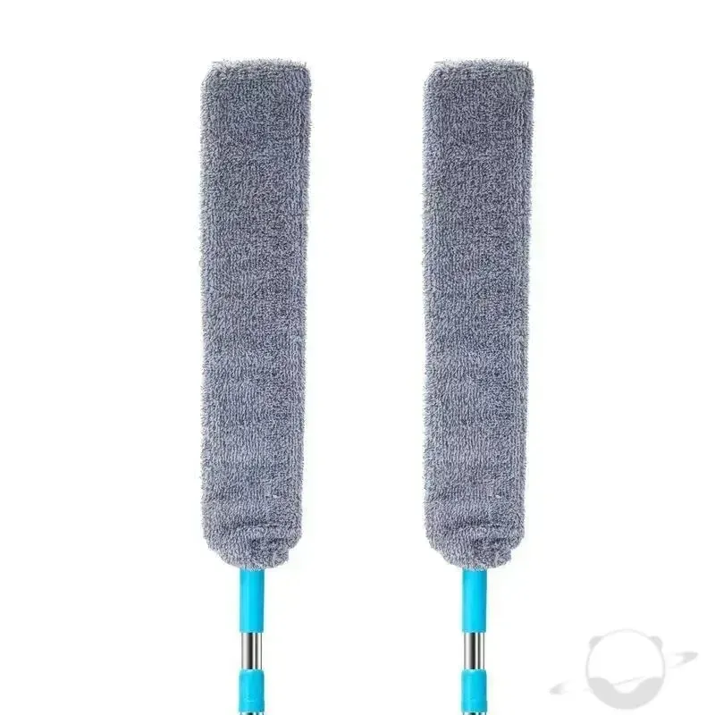 Vadrouille télescopique à tête pliable en situation de nettoyage
