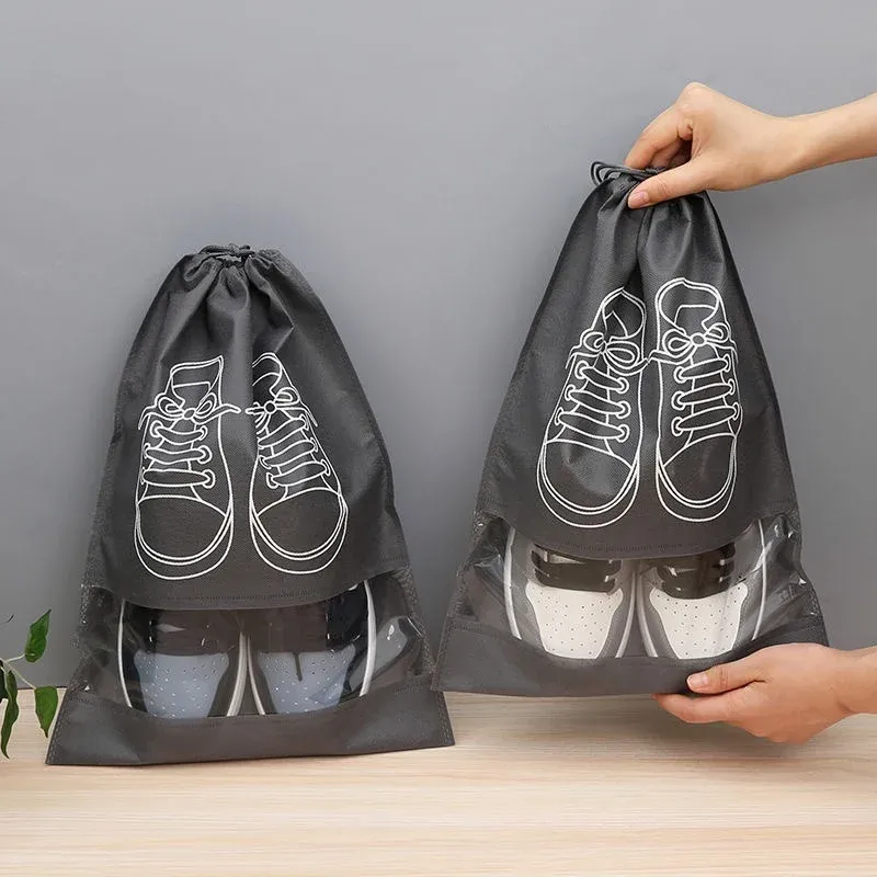 Ce titre est déjà en français. Voici sa version nettoyée, sans mots-clés superflus :
Sacs de rangement pour chaussures en non-tissé (lot de 1, 3 ou 5) – Pochettes de voyage portables