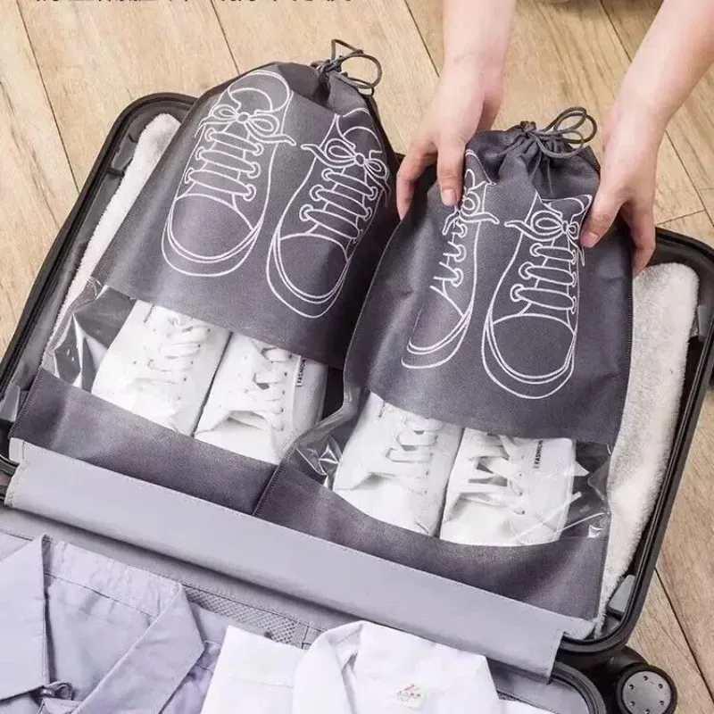 Sac à chaussures en situation de rangement